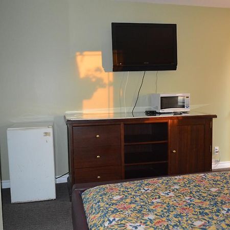 Kitchener Motel Екстер'єр фото