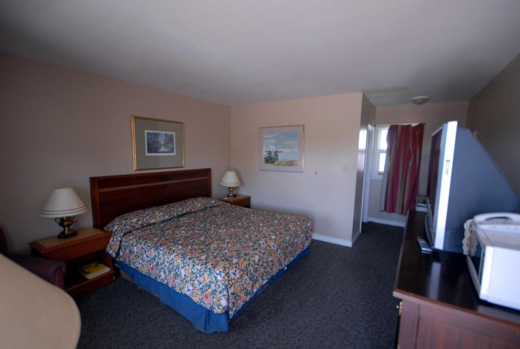 Kitchener Motel Номер фото